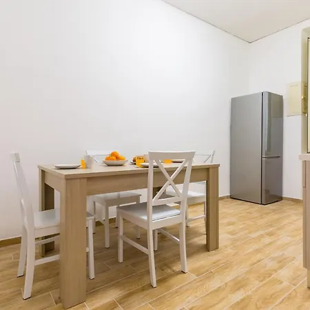 Central Station Family Apartment By Wonderful Italy Naples Exterior photo